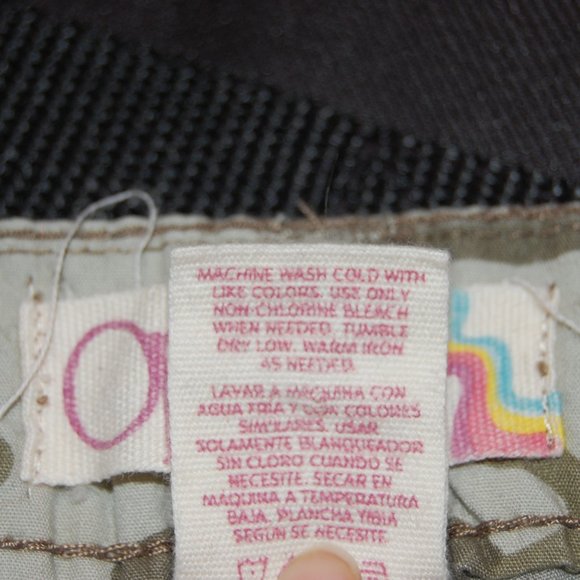 Ocean Pacific Size 13 Camo Capris - Picture 5 of 5